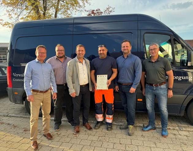 v.l.: Geschäftsstellenleiter Manfred Hunger, Bürgermeister Robert Bauer (Schaufling), Gemeinschaftsvorsitzender und Bürgermeister Thomas Straßer (Hunding), Jubilar Christian Berndl, Bürgermeister Michael Reitberger (Lalling) und Bürgermeister Robert Schwankl (Grattersdorf)